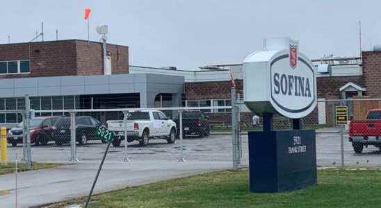 Perth County poultry plant temporarily shuttered after bird flu discovery