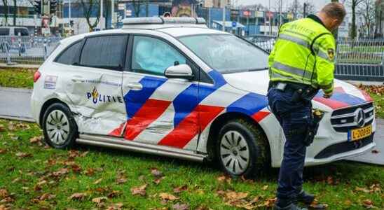 Police car badly damaged in Kanaleiland accident