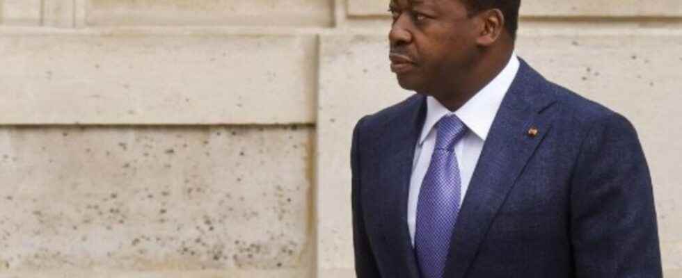 President Faure Gnassingbe dismisses the Minister of Armies and the