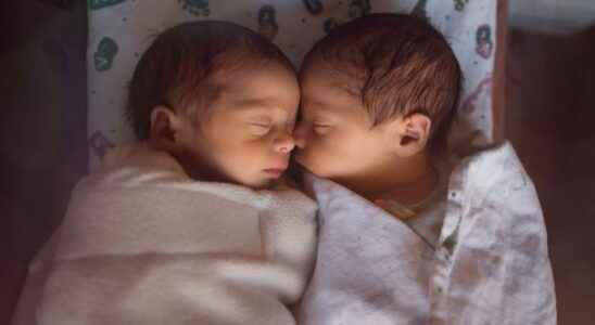 USA Twins born from frozen embryos 30 years ago