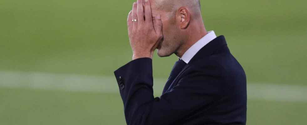 Zinedine Zidane a club is preparing to welcome him finished