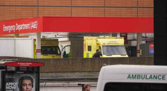 nurses on strike in England and Wales