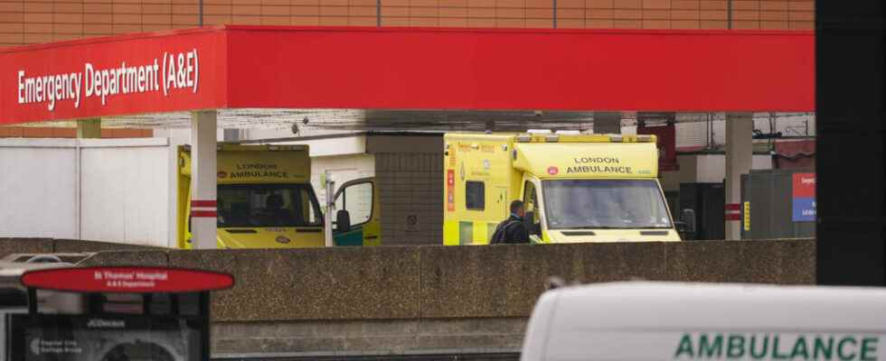 nurses on strike in England and Wales