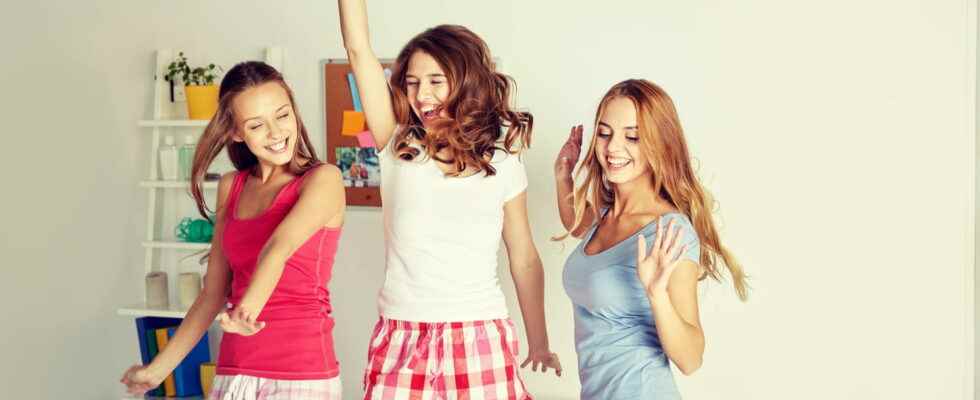 10 games for a teen slumber party