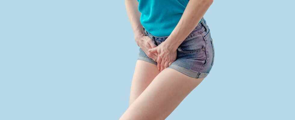 Clitoral hypertrophy symptoms treatment