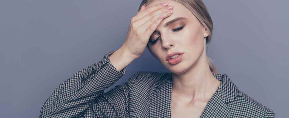 Cluster headache symptoms cause a migraine