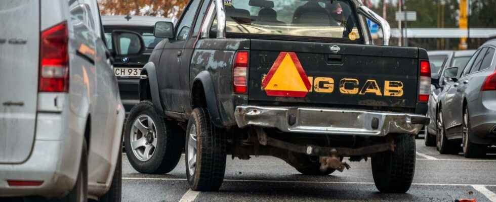 Crash test shows Belt vital in A tractor