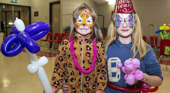 Families celebrate New Years Eve in Simcoe