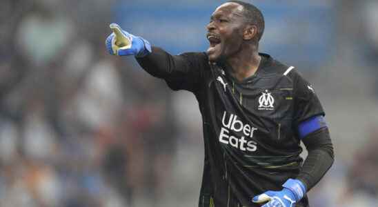 Football Steve Mandanda has announced his international retirement