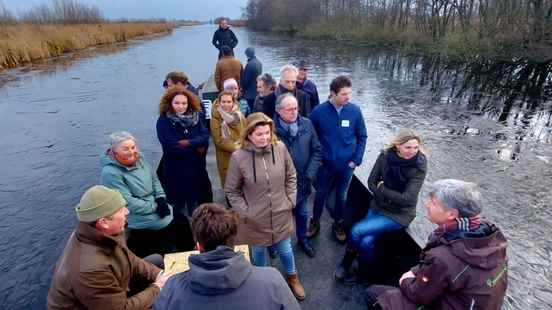 In Vijfheerenlanden Minister Van der Wal learns all about the