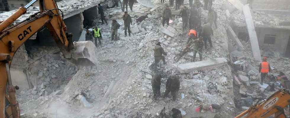 Latest news Building collapsed – ten dead