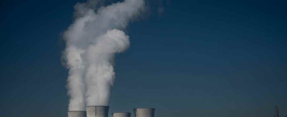 Nuclear power plants extending their lifespan to 80 years is