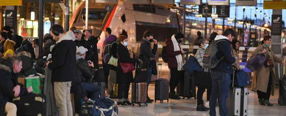 SNCF strike major disruptions Thursday January 19 other strikes planned