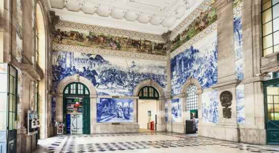 Sao Bento train station