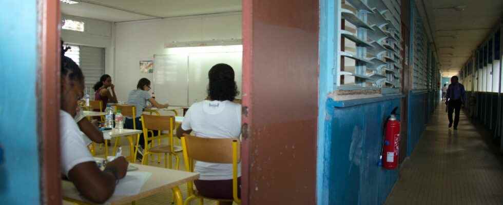 School uniform In Guadeloupe the measure is not always unanimous