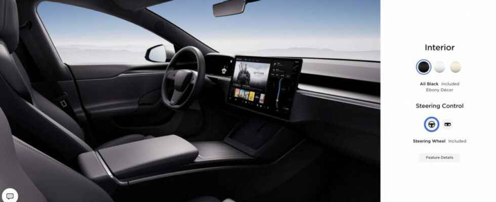 Tesla Adds Round Steering Option to Its Vehicles