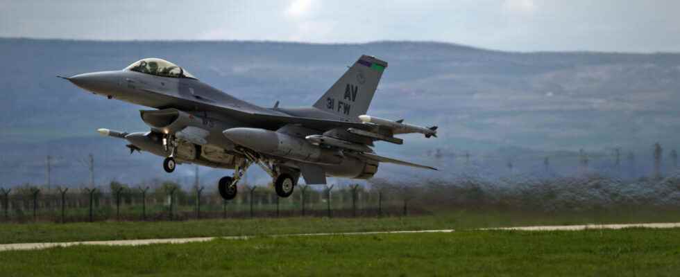 The United States does not plan to deliver F 16 fighter