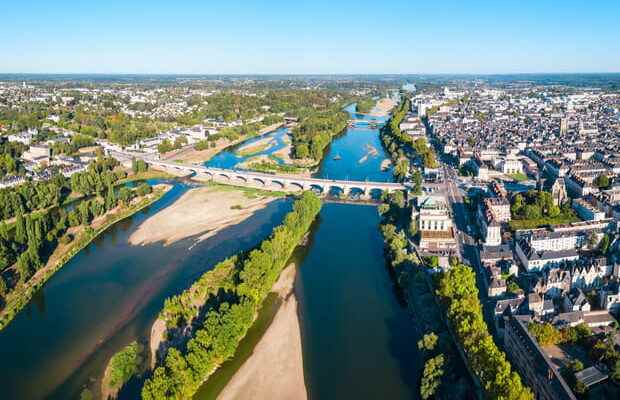 Tours the charm of Touraine