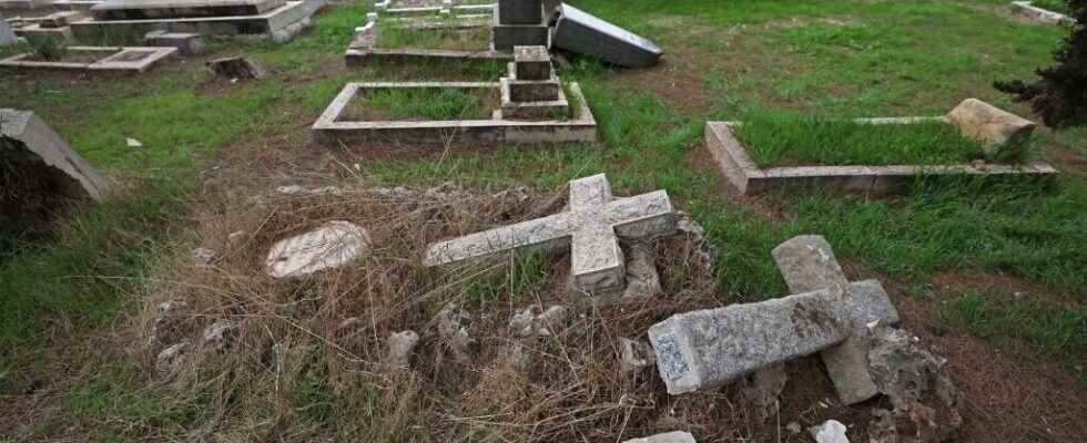 Two teenagers arrested after desecration of a Protestant cemetery in