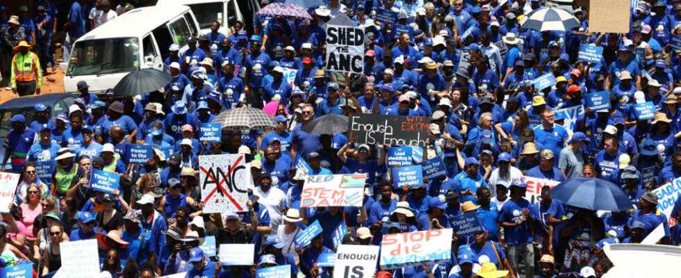 load shedding undermines the population which demonstrates