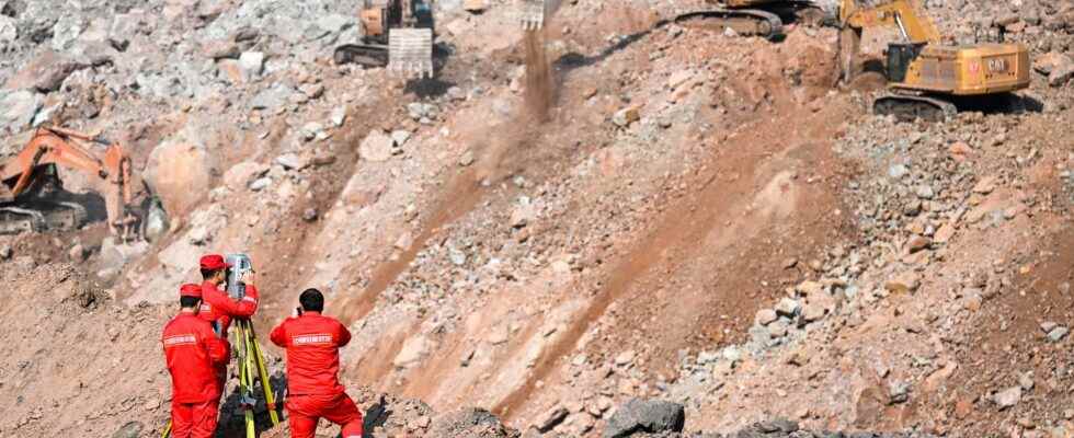 Almost 50 are still missing in the collapsed quarry