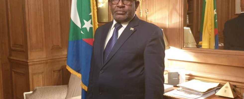 Assoumani candidate for the presidency of the AU displays his