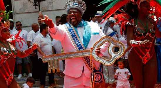 Carnival in Rio back again