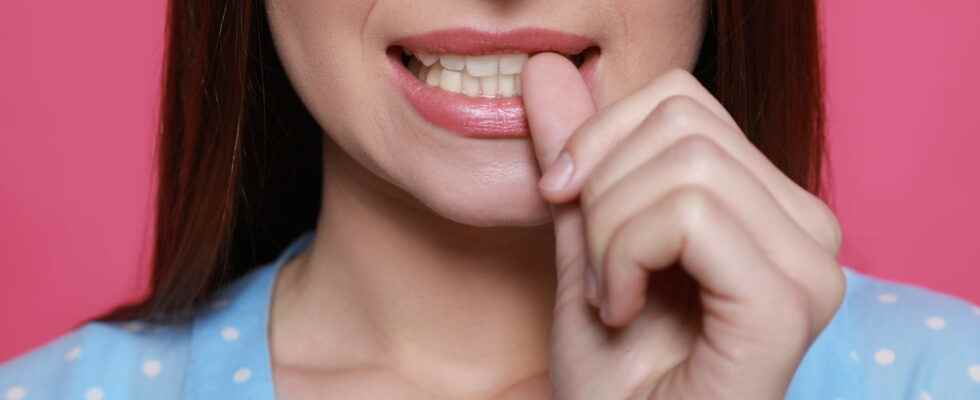 Dermatophagia causes how to stop eating your skins