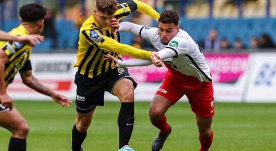 FC Utrecht loses points against ten Vitesse