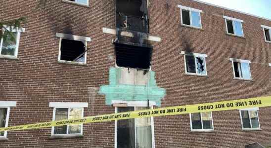 Residents evacuated during Sarnia apartment fire