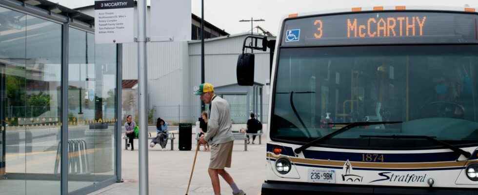 SIU seeking witnesses to arrest at Stratford Transit terminal last