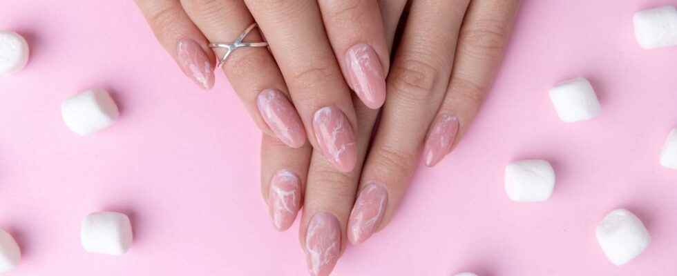 Twists hearts French manicure what nail art to adopt for