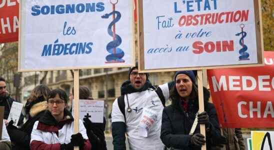 the liberal doctors resume the strike and their demonstrations