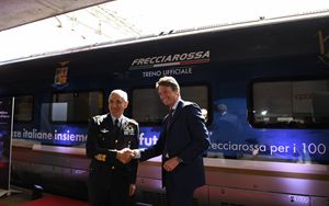 A Frecciarossa dedicated to the 100th anniversary of the Italian