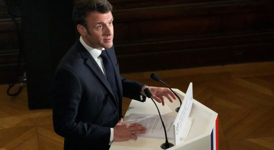 Abortion in the Constitution an announcement by Macron… and doubts