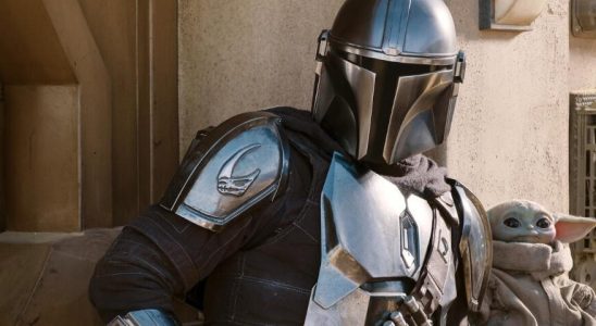 Become a Mandalorian yourself with this incredibly real helmet on