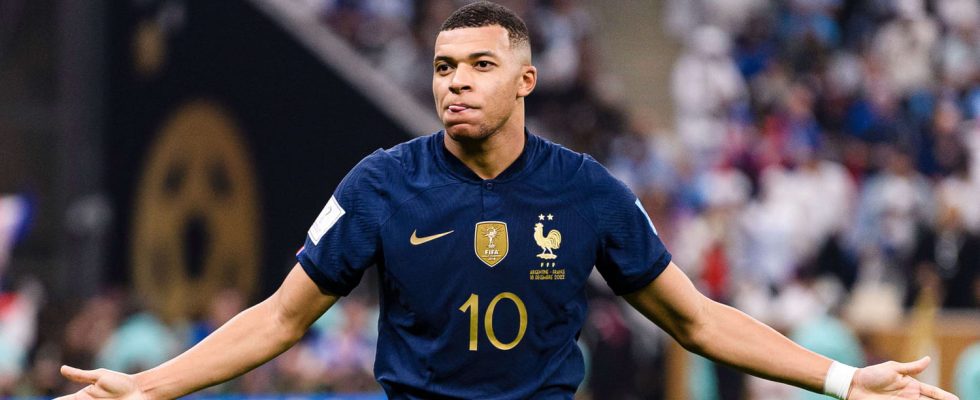 Captain of the France team Mbappe appointed Griezmann annoyed