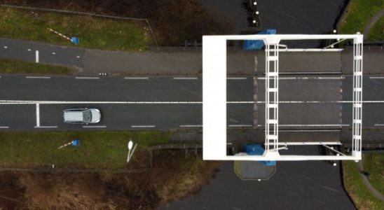 Concerns about new bridge at Vinkeveen With a fixed bridge