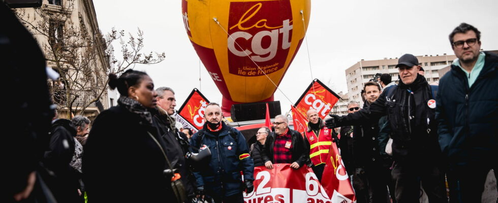 Demonstration of March 7 Paris and region routes in France