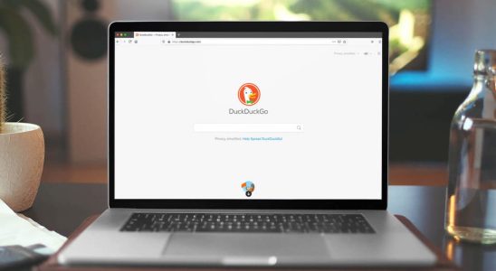 DuckDuckGo is slowly getting into AI