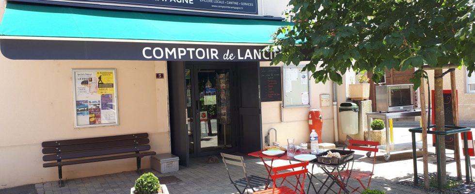 Franchise Comptoir de campagne a multi service grocery store to revitalize