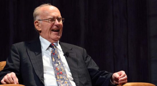 Gordon Moore the leading figure in the technology world passed