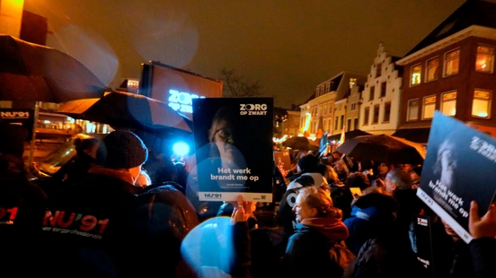 Healthcare workers in Utrecht take a stand against high work