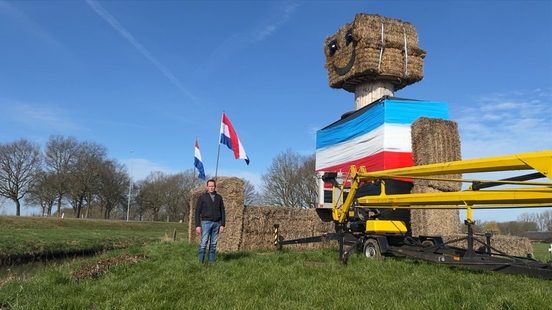 Iconic straw doll along A1 looks happy after election win