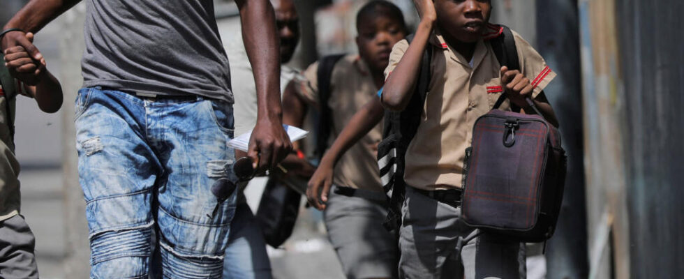 In Haiti armed gangs kidnap and gain ground