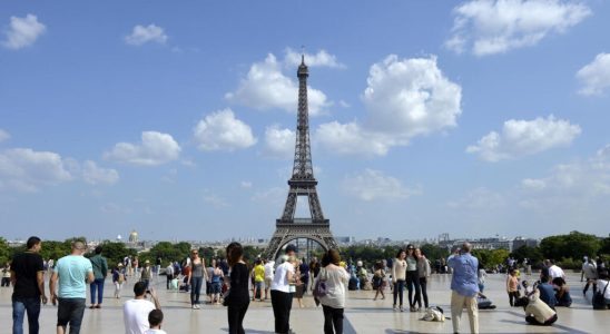 In Paris the restart of tourism disrupted by the absence