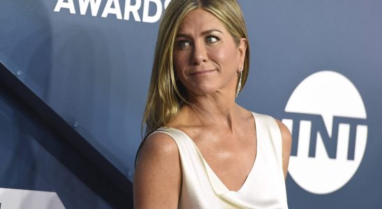 Jennifer Aniston 54 her changed face surprises internet users