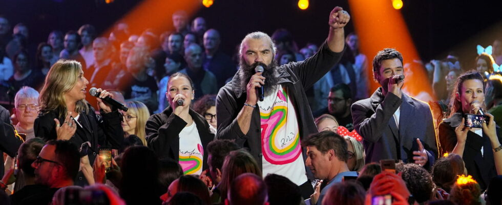 Les Enfoires 2023 songs artists present absent All about the