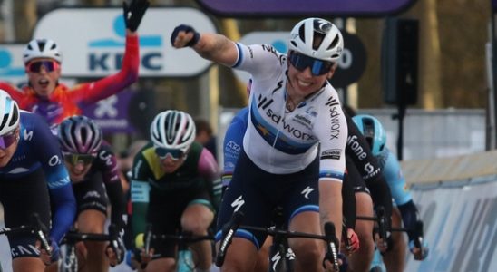 Lorena Wiebes wins the Tour of Drenthe for the third