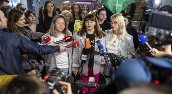 Poland sentences activist for providing abortion pills